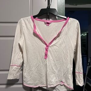PINK Victoria's Secret White Top with Pink Trim